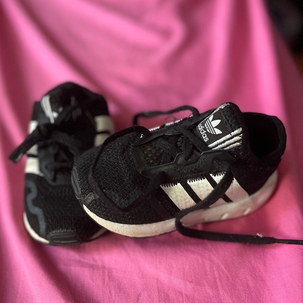 Infant size 6 Adidas